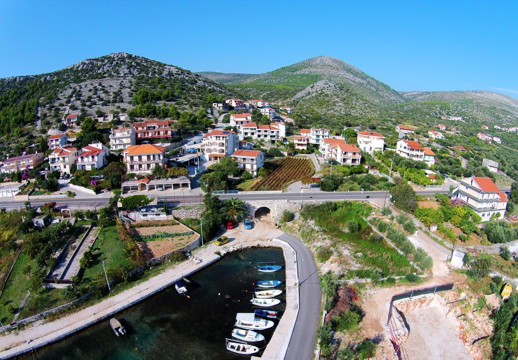 Apartments&rooms Jelavic *