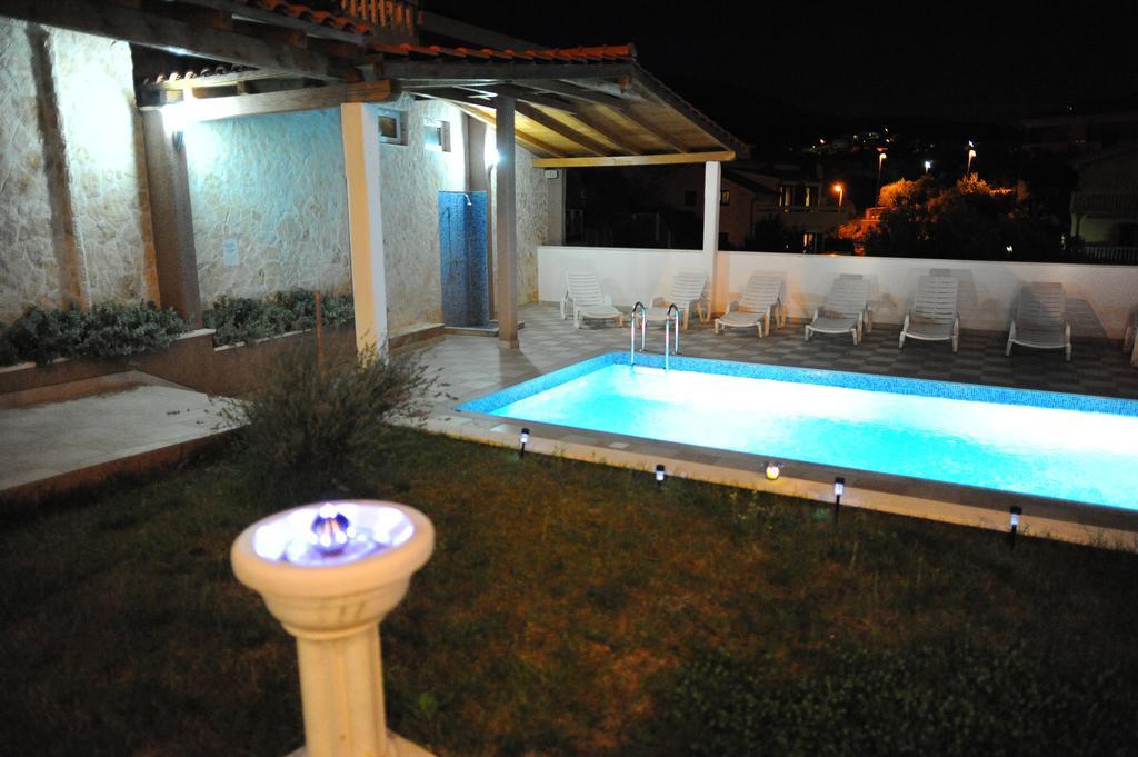 Apartments&rooms Jelavic Appartement