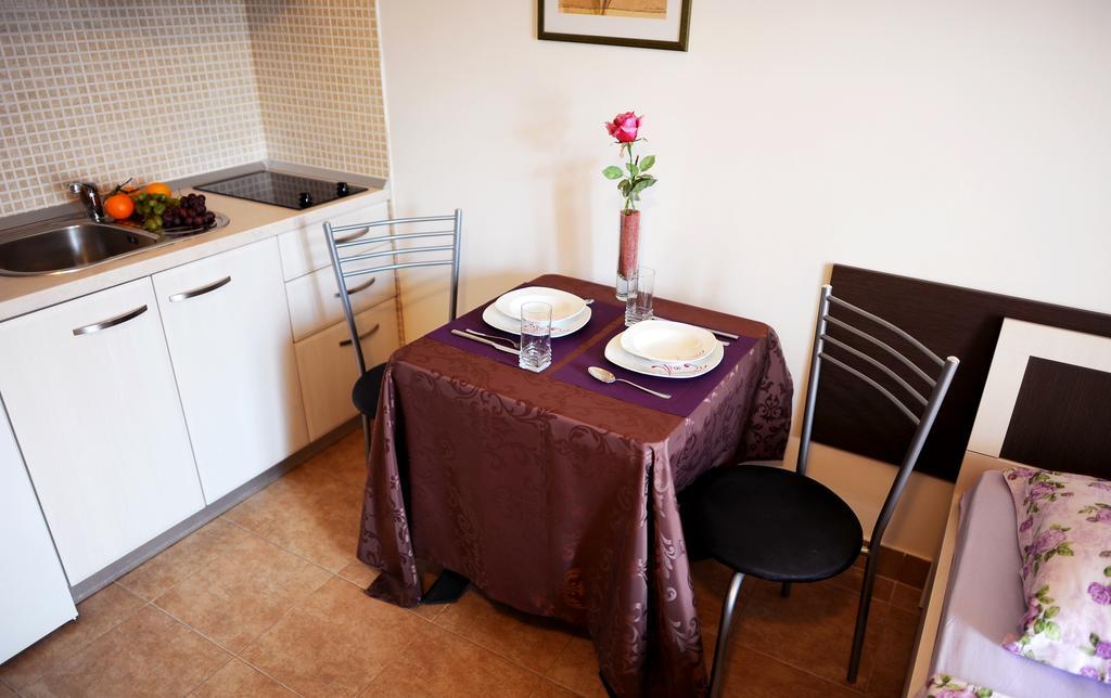 Apartments&rooms Jelavic