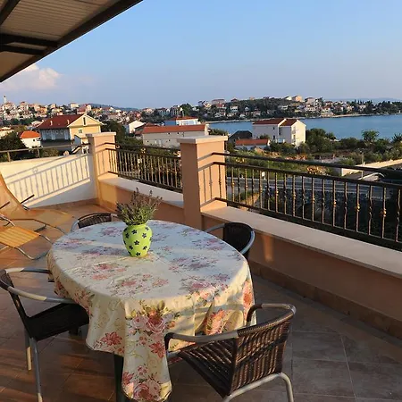 Apartments&Rooms Jelavic Seget Vranjica Exterior photo