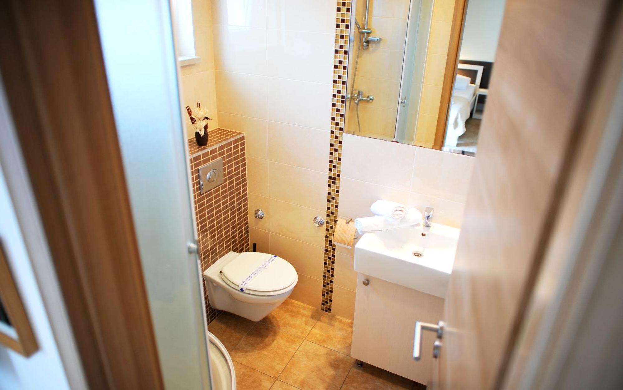 Apartments&rooms Jelavic