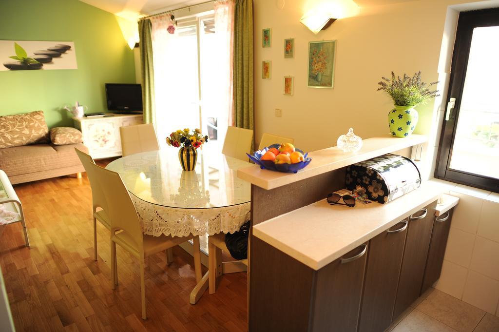 Apartman Apartments&rooms Jelavic Seget Vranjica